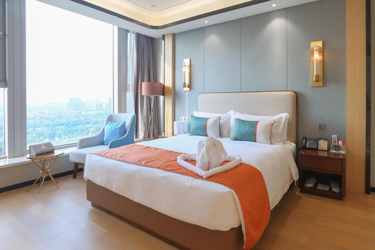 Jinling Funhome Hotel Nanjing Jiulong Lake - Nanjing South Railway Station Экстерьер фото