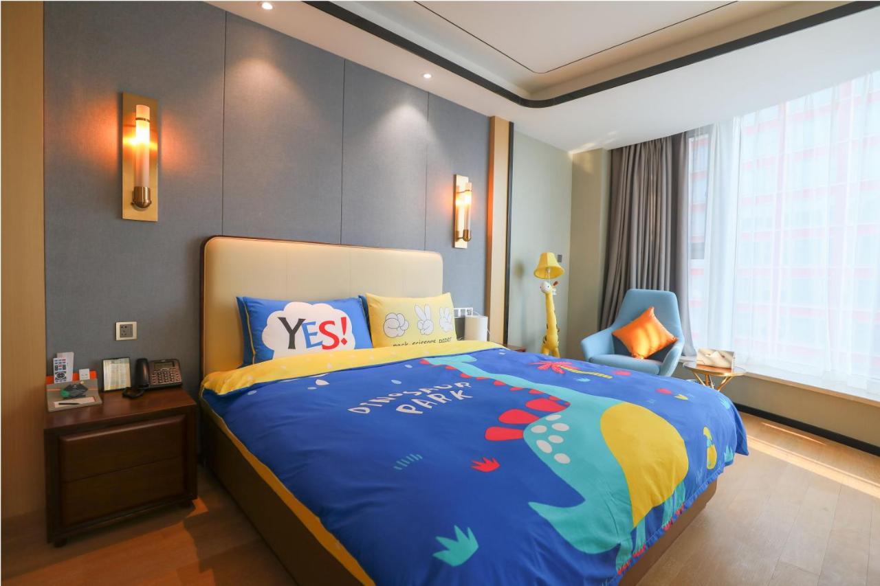 Jinling Funhome Hotel Nanjing Jiulong Lake - Nanjing South Railway Station Экстерьер фото