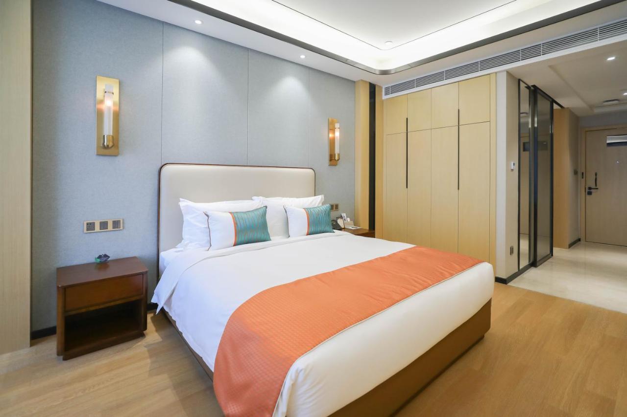 Jinling Funhome Hotel Nanjing Jiulong Lake - Nanjing South Railway Station Экстерьер фото